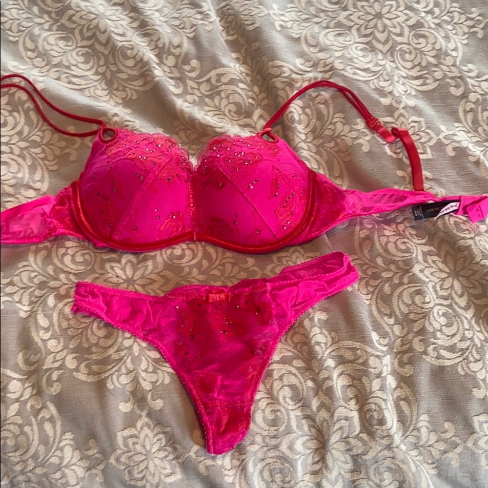 Victoria’s Secret Bra and Underwear Set